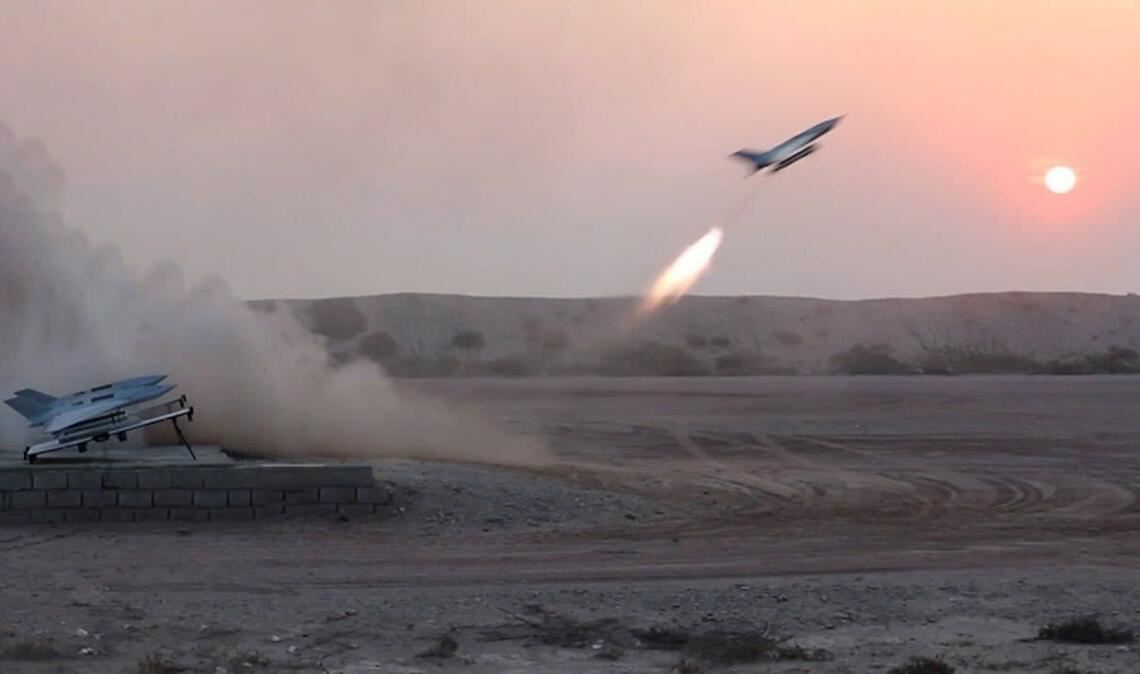 Der 14-Punkte-Plan ist auch eine Machtgebärde Teherans. Im Bild:  Start einer Raketen- und Drohnenheinheit am 5. Dezember 2025. Das Bild wurde von Sepahnews herausgegeben –  dem Nachrichtenkanal der Islamischen Revolutionsgarden.
