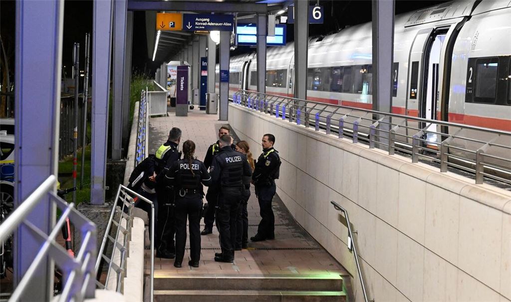 Der 20-Jährige kam in Polizeigewahrsam.