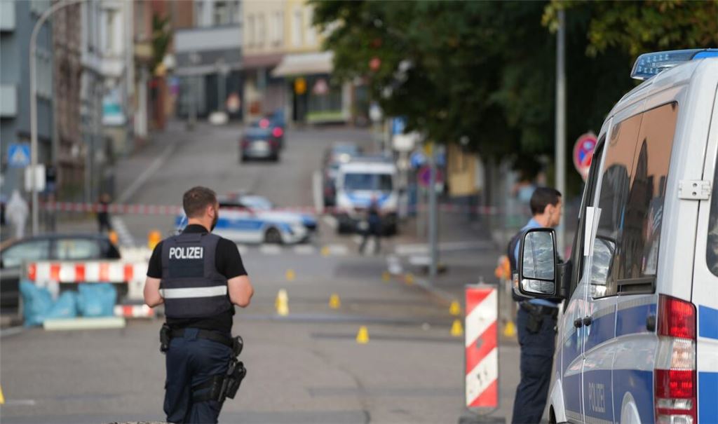 Der 34 Jahre alte Polizist wurde nach einem Tankstellen-Überfall ershossen.