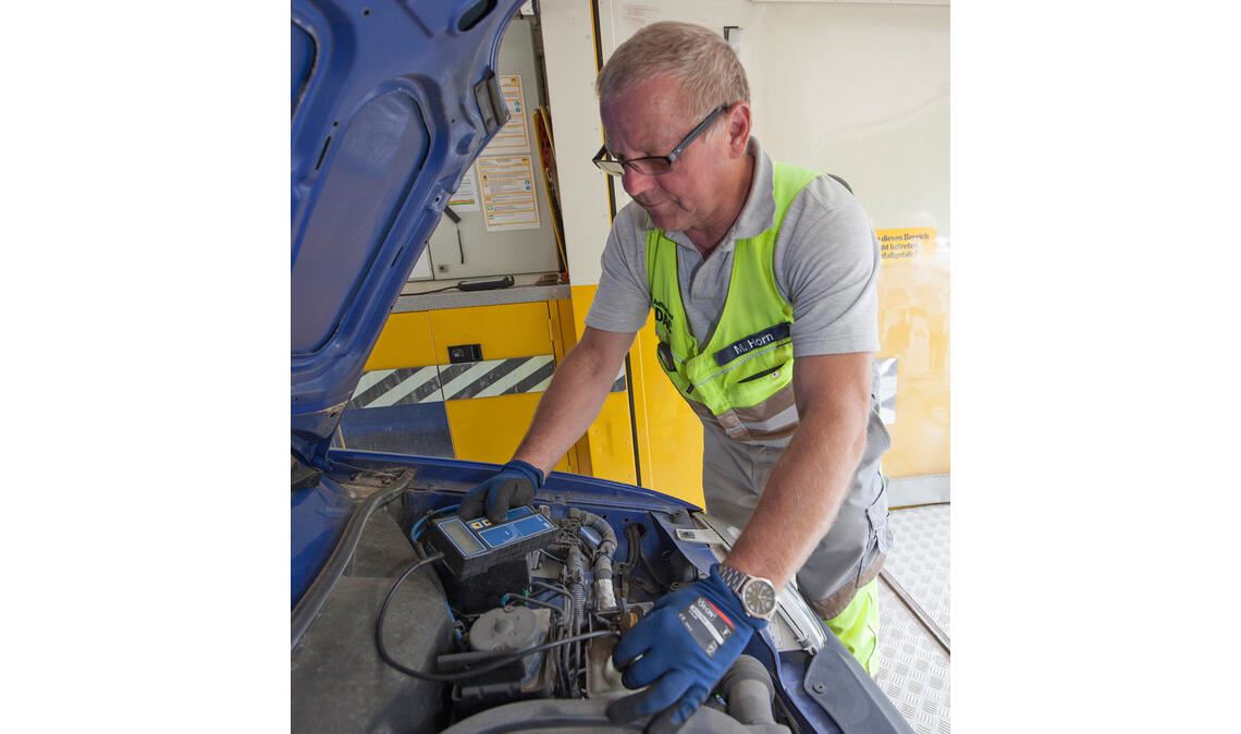 Der ADAC prüft in Knittlingen. Foto: ADAC