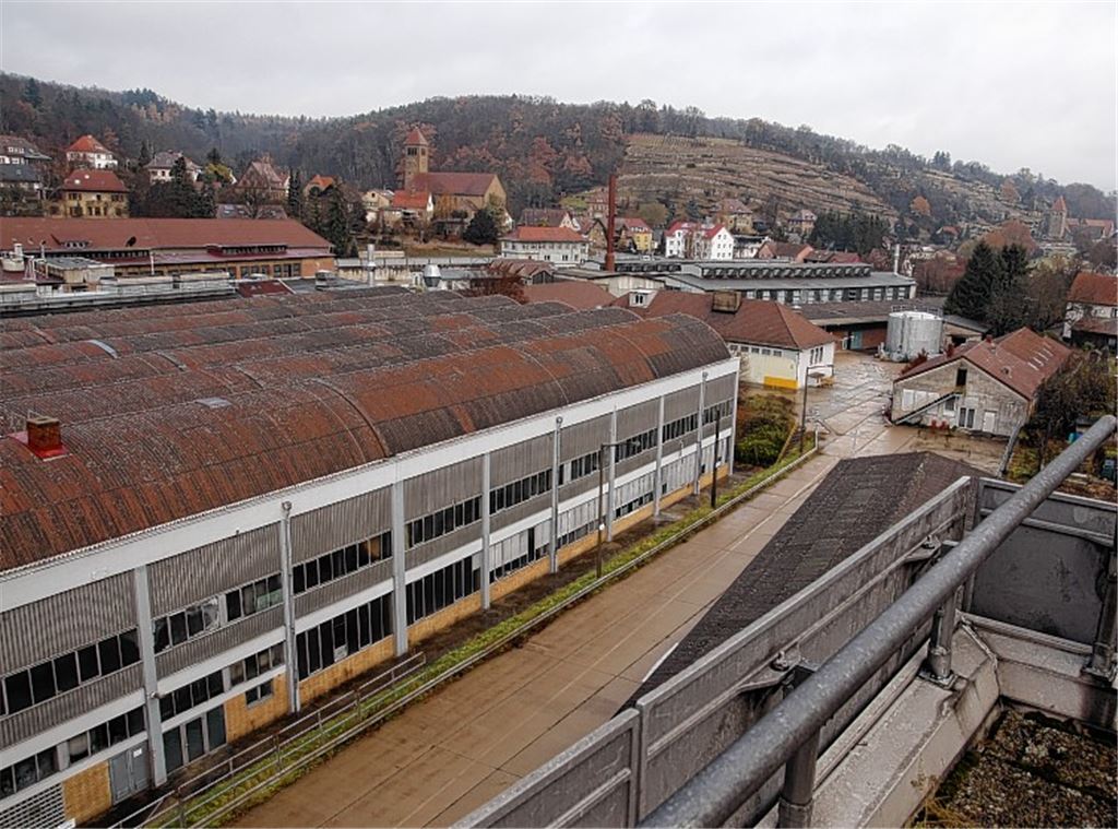 Der Abriss der alten Industriebrache im Herzen Maulbronns birgt wegen der Schadstoffe im Boden Gefahren. Deshalb braucht der Investor einen Sanierungsplan, der jetzt vorliegt. 