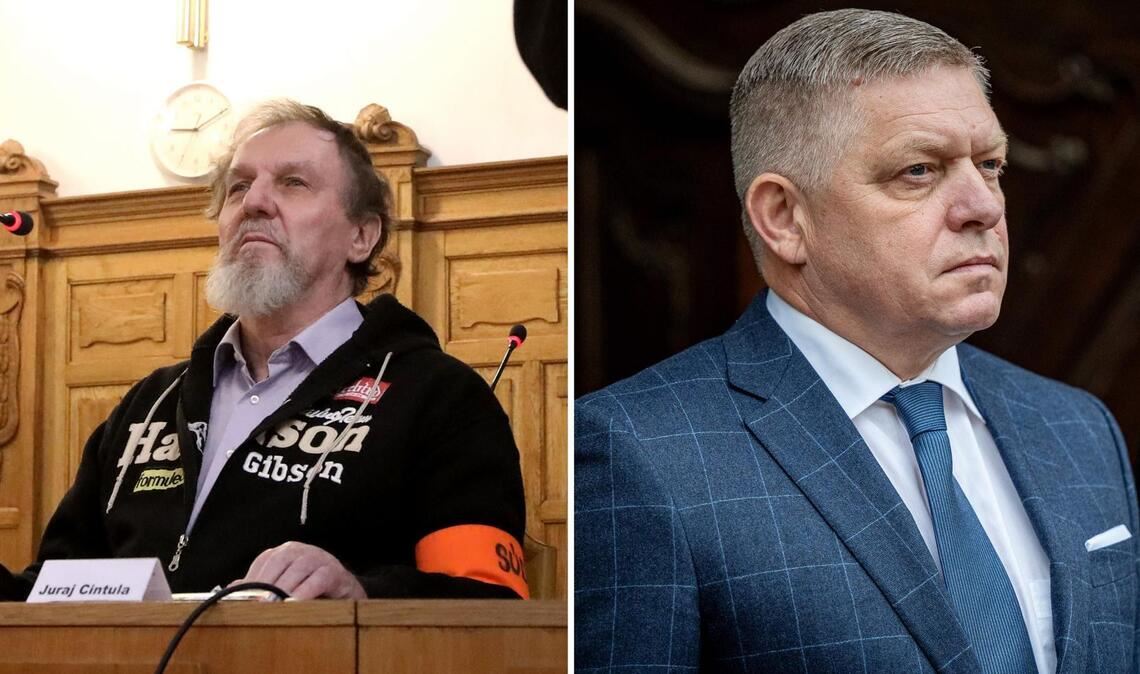 Der Angeklagte Juraj C. (l.) sitzt im Gerichtssaal des Spezialstrafgerichts. Im vergangenen Jahr verübte er ein Attentat auf den slowakischen Ministerpräsidenten Fico (Archivfoto).