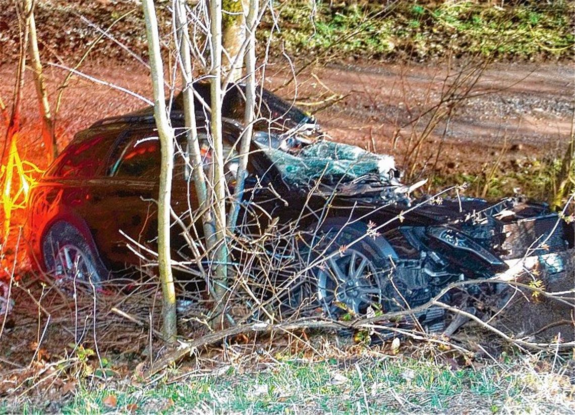 Riskantes Überholen fordert Todesopfer Riskantes Überholen fordert Todesopfer