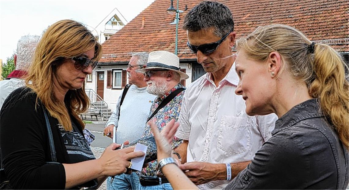 Klare Ansagen in der Landessprache