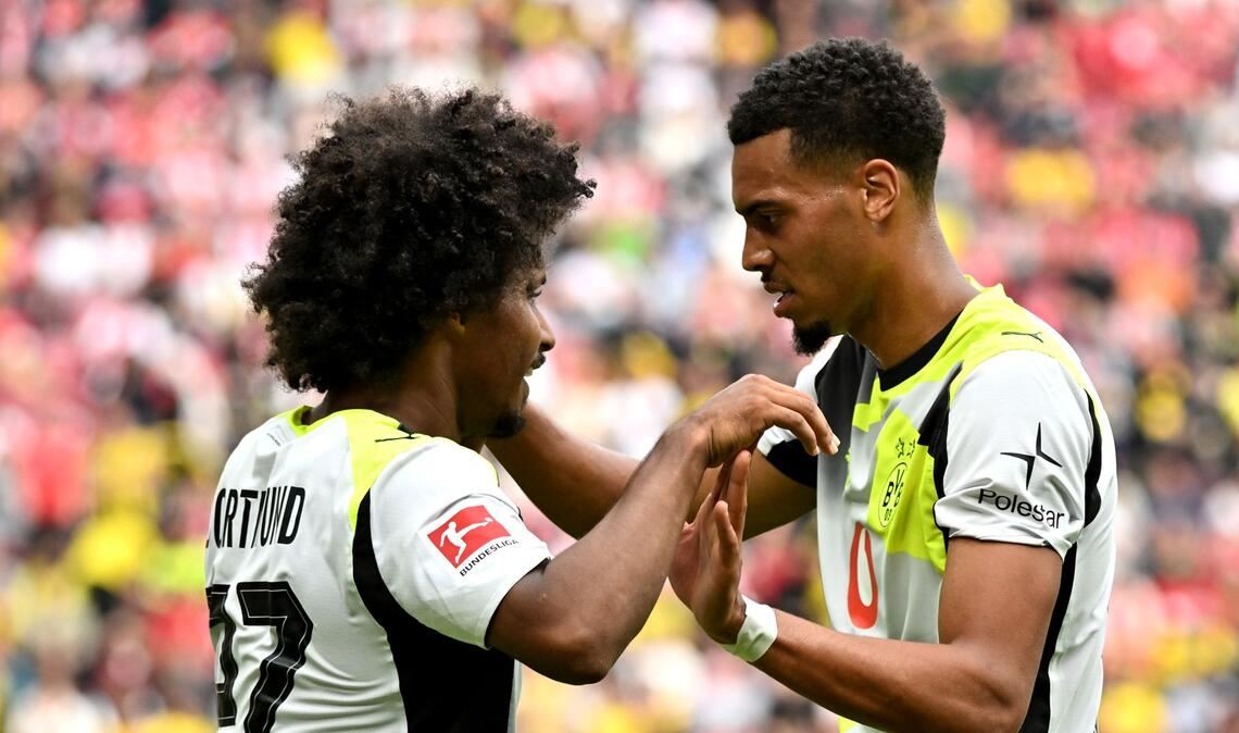 Der BVB freut sich über drei Punkte in Mainz.