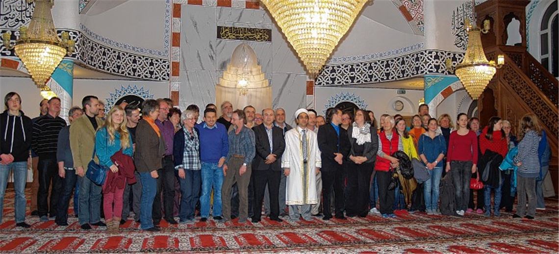 Der Begegnungsabend in der Maulbronner Mimar-Sinan-Moschee stößt auf große Resonanz.