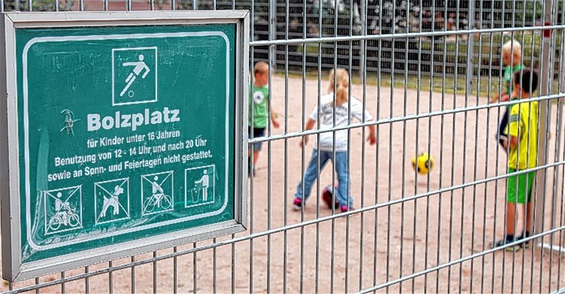 Der Bolzplatz im Stöckach liegt nahe bei der Wohnbebauung, deshalb gelten hier die gleichen „Spielregeln“ wie auf 13 anderen Anlagen in Mühlacker und den Stadtteilen.