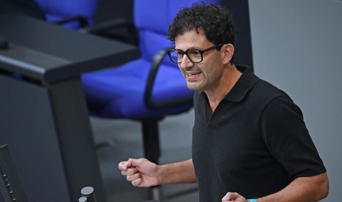 Der Bundestagsabgeordnete Luigi Pantisano möchte Linken-Vorsitzender werden. (Archivbild)