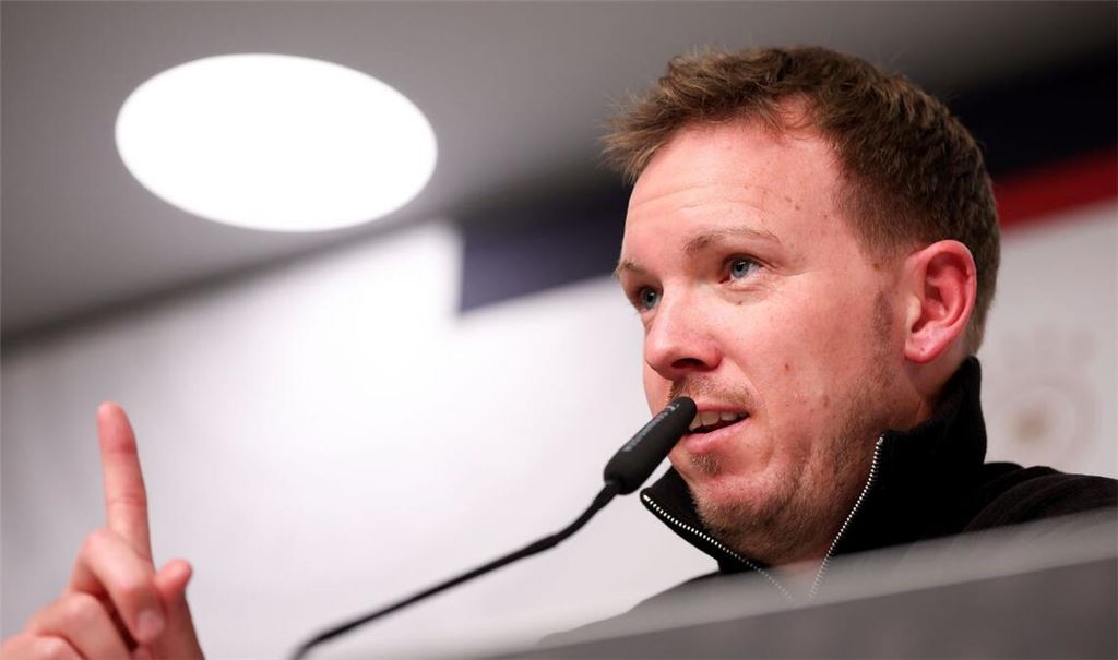 Der Bundestrainer kündigt Überraschungen für die WM an. (Archivbild)