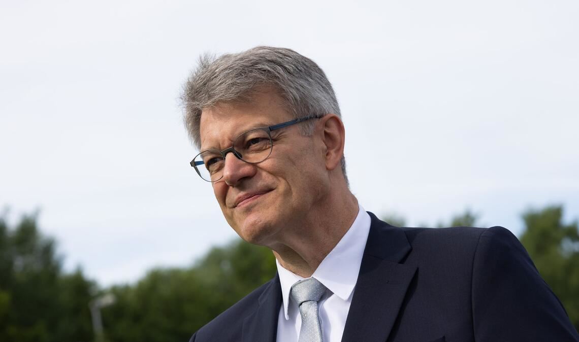Der Bundesverkehrsminister spricht von einem echten Gewinn.