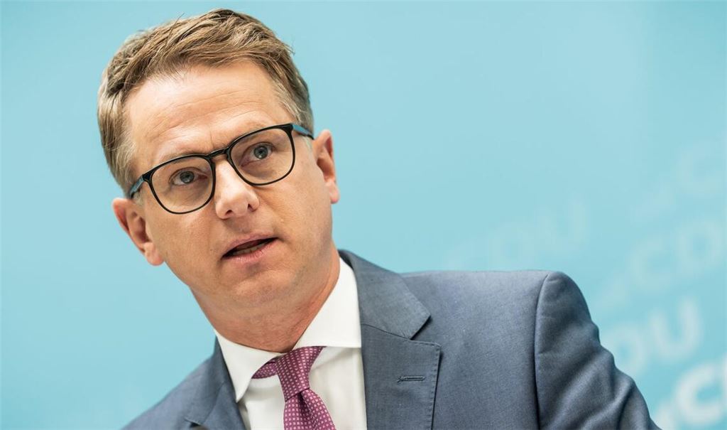 Der CDU-Generalsekretär äußert sich nach den Gremiensitzungen seiner Partei zur Rentenkommission.