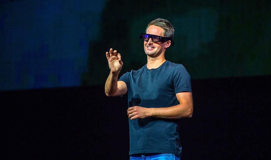 Der Chef des Snapchat-Betreibers Snap, Evan Spiegel, demonstrierte Vorläufer der heutigen Specs bereits in den vergangenen Jahren. (Archivbild)