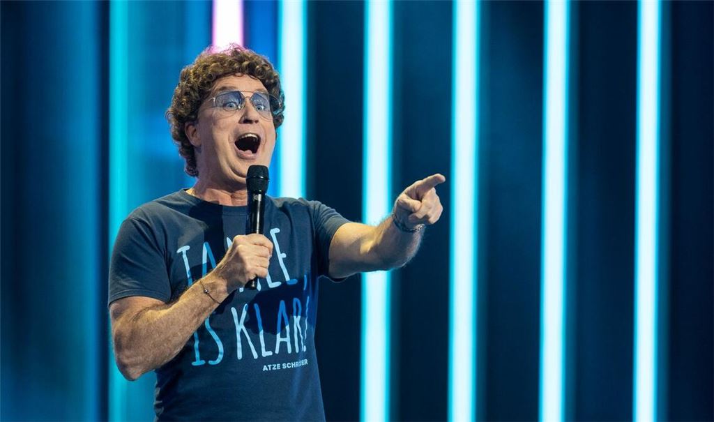 Der Comedian Atze Schröder führt sein Leben heute bewusster als früher.