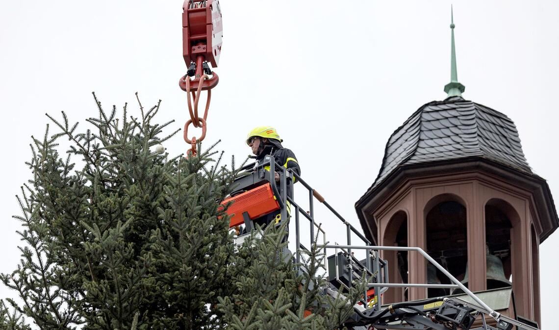 Der Einzelhandel hofft darauf, viele Kunden vor Weihnachten in die Innenstädte zu locken.