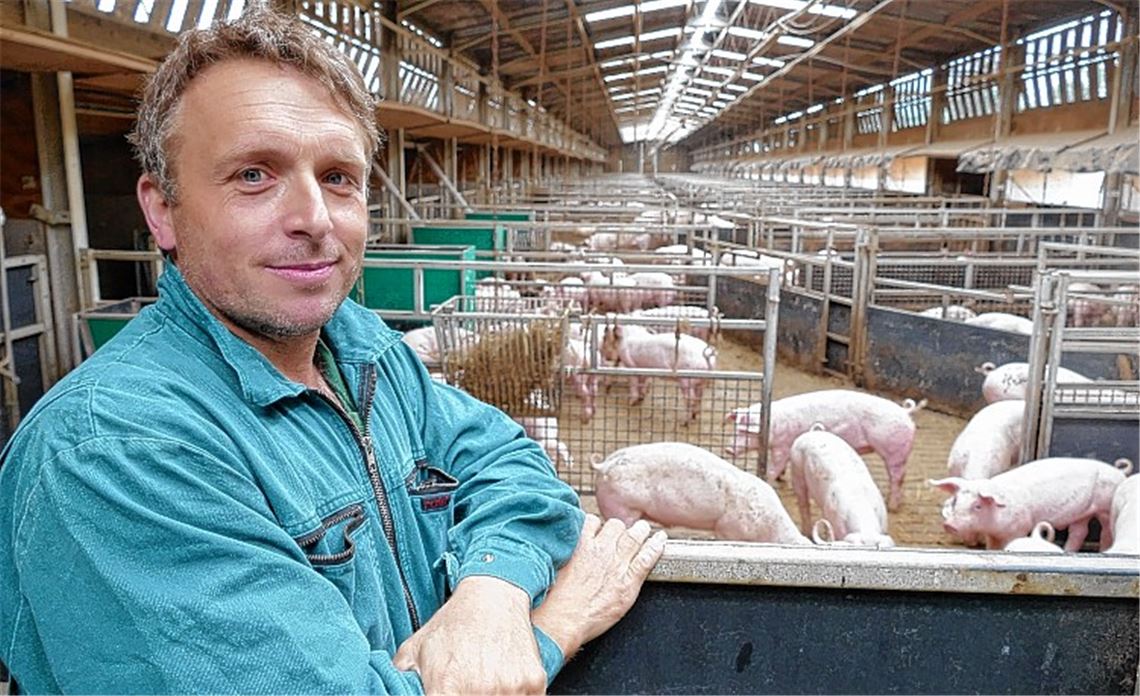 Landwirt wirbt fürs Schweinesteak aus der Region