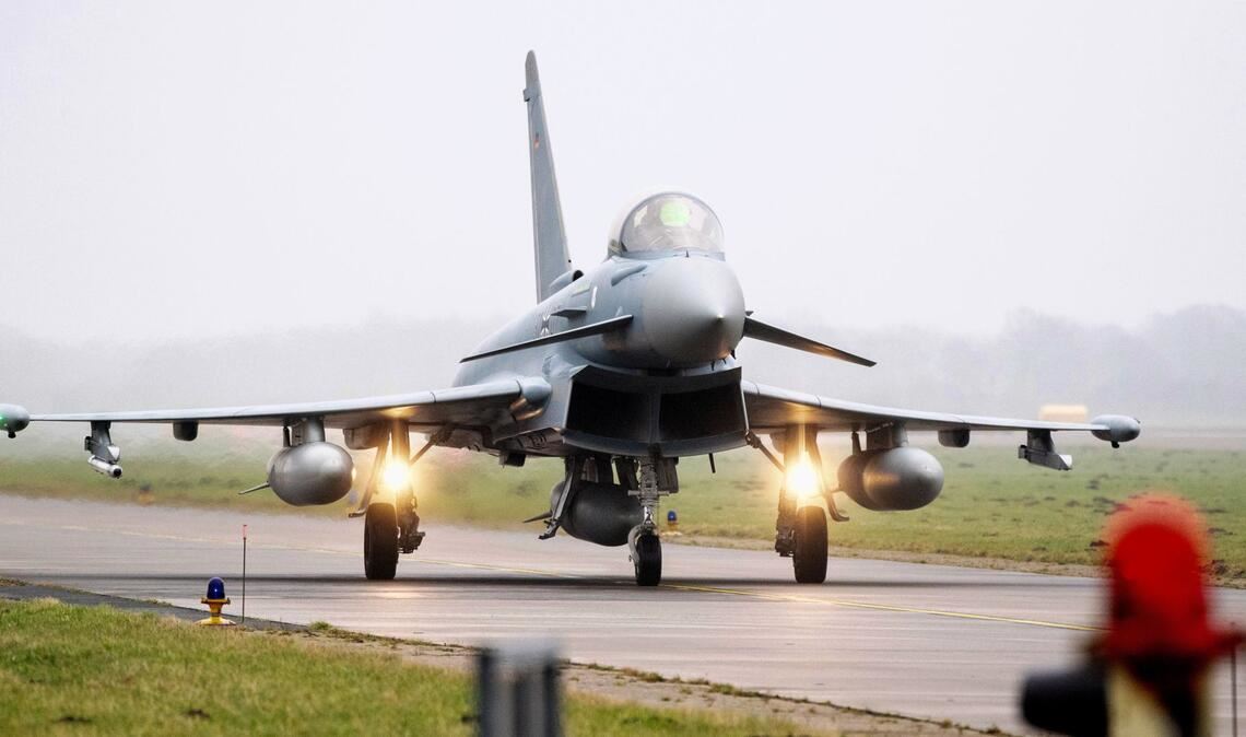 Der Eurofighter soll von einem völlig neuen Luftkampfsystem FCAS abgelöst werden. Doch dem deutsch-französischen Prestigeprojekt droht auch wegen nationaler Eifersüchteleien das Aus.