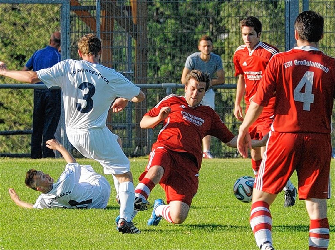 Der FC Gündelbach und der TSV Großglattbach rücken kurz vor dem Saisonfinale die Tabelle wieder gerade.