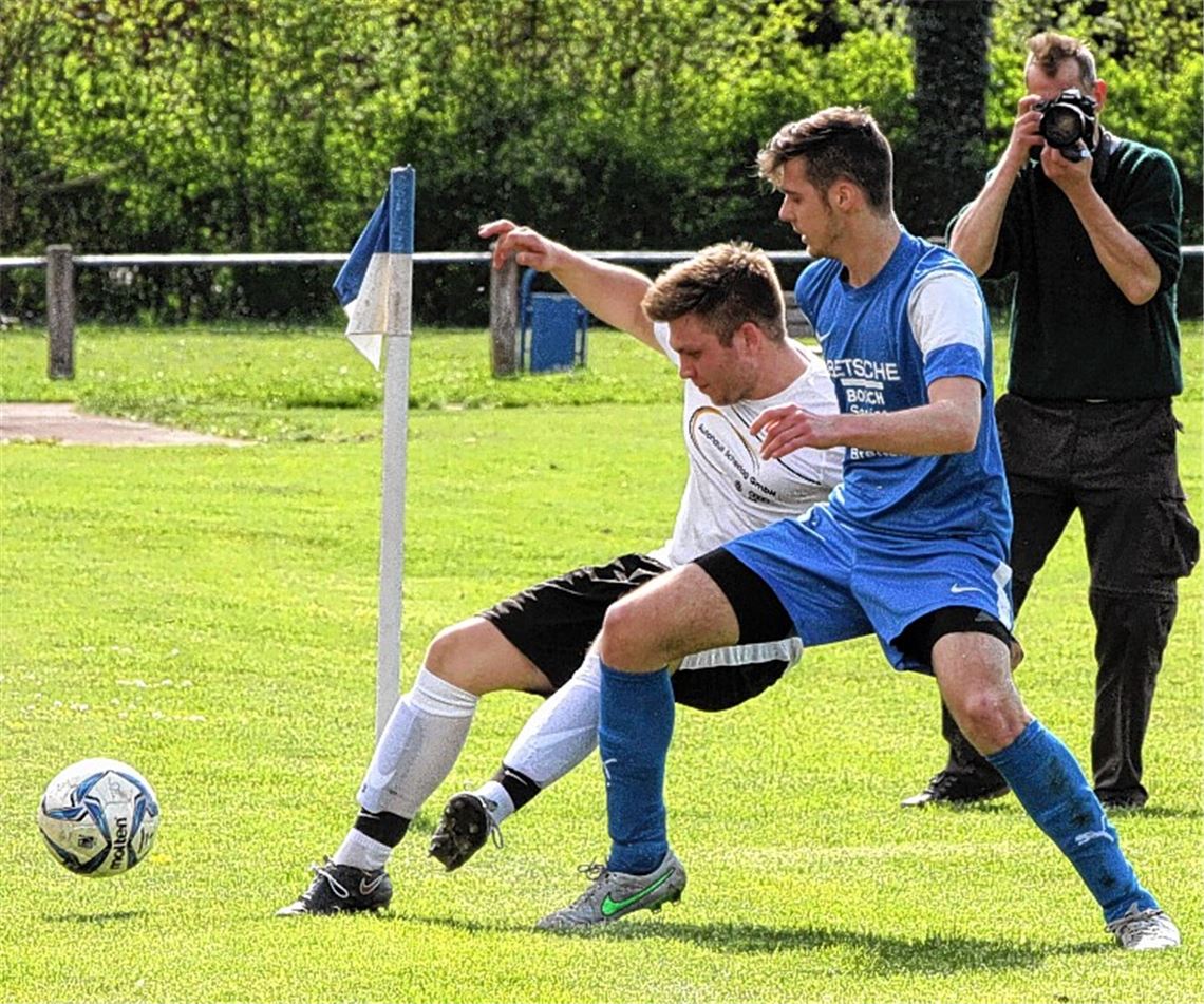 Ölbronn-Dürrn lässt weitere Federn