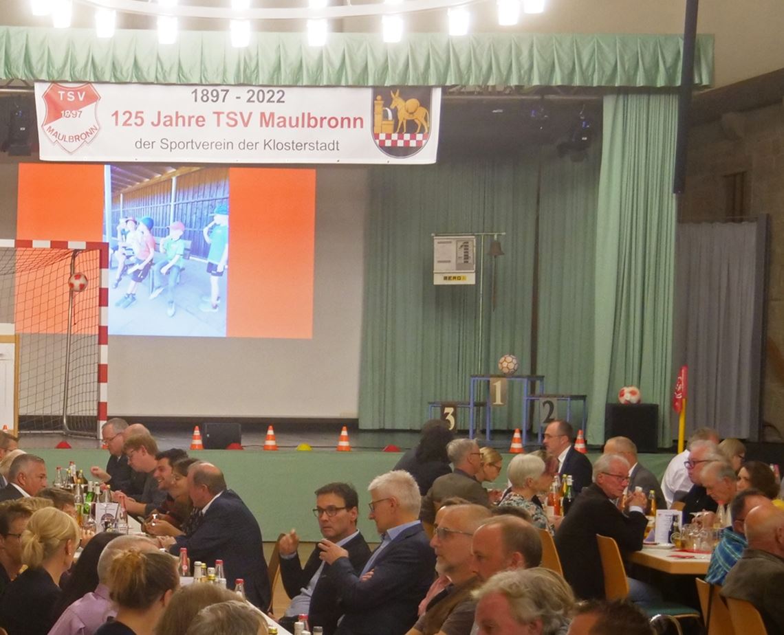Sportliches Bindeglied zwischen Württemberg und Baden Der Festakt versammelt viele Gäste. Foto: sf