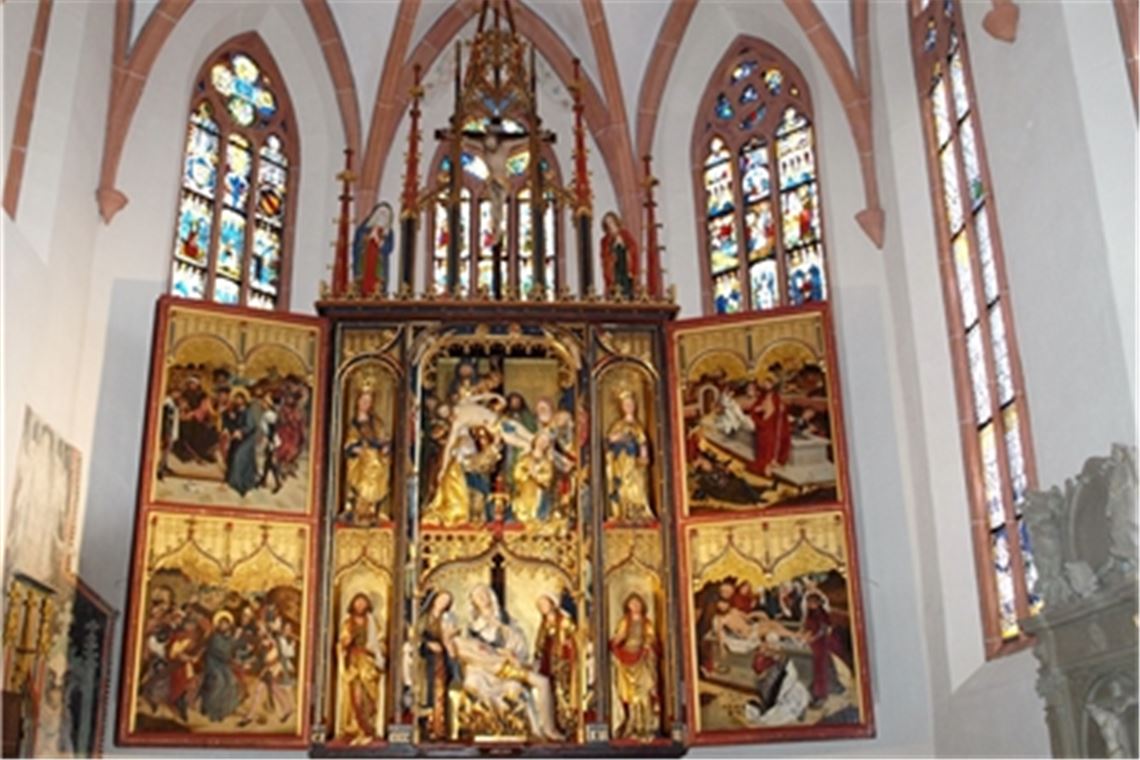 Kirchendieb kann Opferstock nicht knacken Der Flügelaltar der Tiefenbronner St. Maria Magdalena Kirche ist berühmt Archiv: Filitz