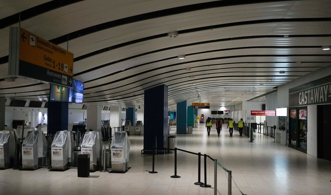 Der Flughafen von Montego Bay wurden durch Hurrikan "Melissa" beschädigt und blieb tagelang geschlossen.