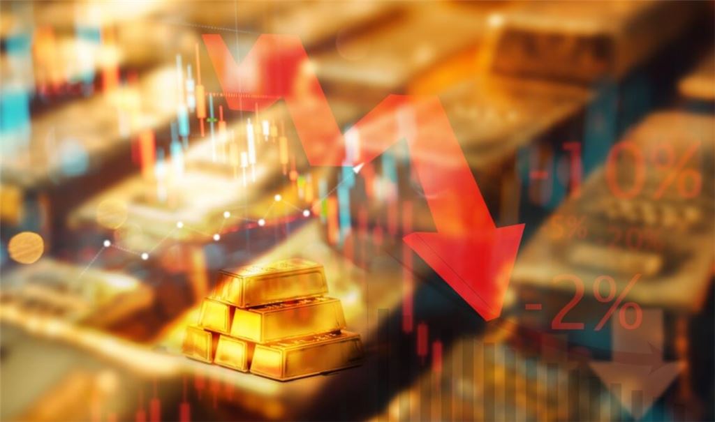 Der Goldpreis ist am Mittwoch erneut um 2 Prozent gefallen. Erfahren Sie, welche Faktoren den Rückgang des Edelmetalls beeinflussen.