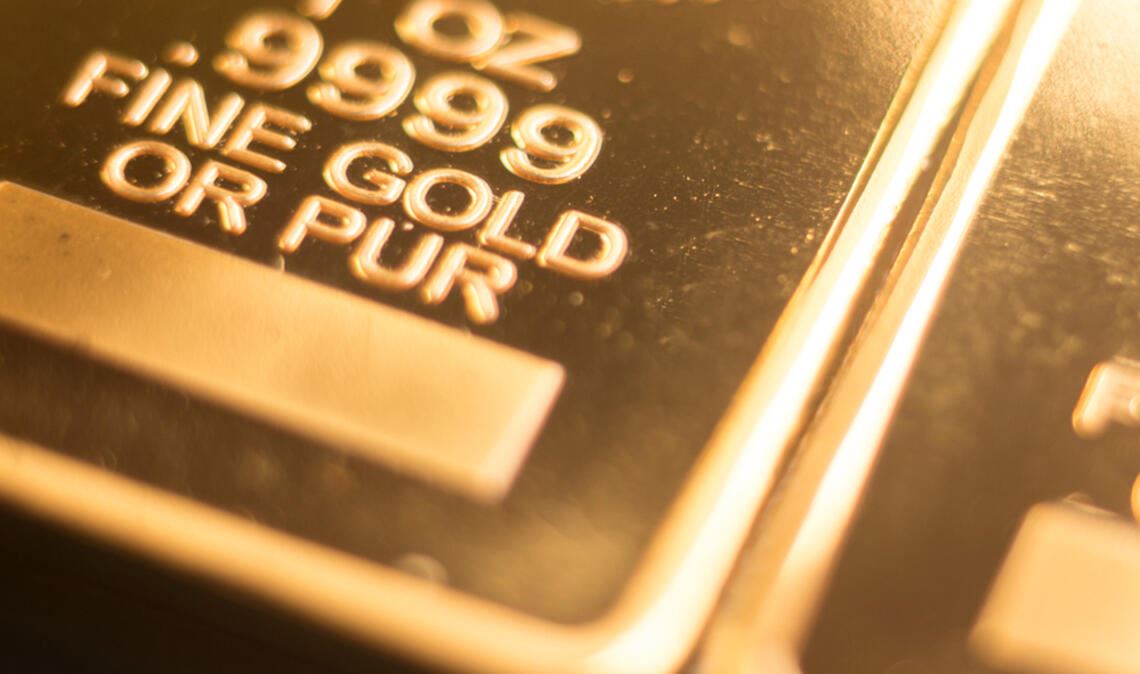 Der Goldpreis klettert in der Nacht zum Mittwoch erstmals auf ein Rekordhoch von 4000 US-Dollar je Unze. Welche Faktoren die Rallye antreiben und warum Experten noch nicht von einem Ende sprechen.