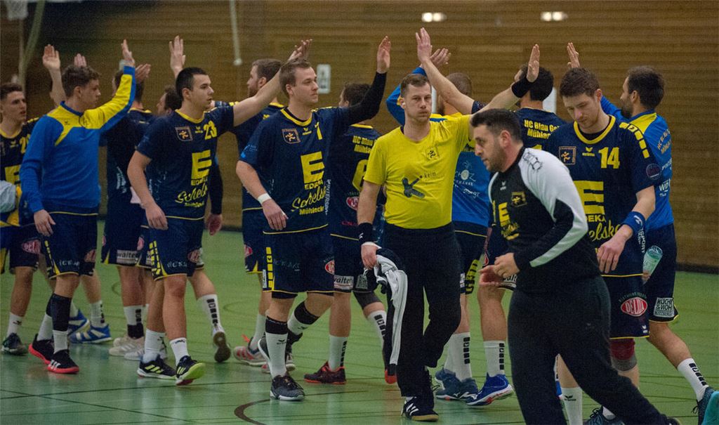 Der HC Blau Gelb Mühlacker will in der Bezirksoberliga am Ende unter den ersten Fünf landen. Die Mannschaft legt dafür vor dem Anpfiff der Saison mit intensivem Training eine gute Grundlage. Außerdem konnte sich das Team qualitativ verstärken. Fotos: Archiv