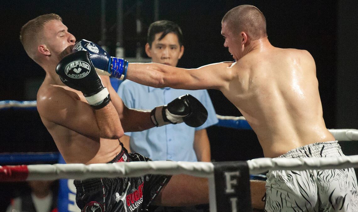 Der Hauptkampf zwischen Chris Hausmann und Manuel Aman dauert bis nach Mitternac...