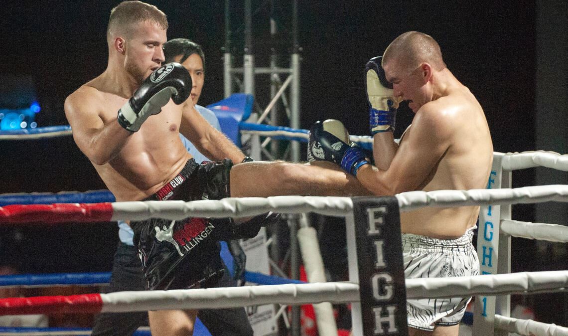 Der Hauptkampf zwischen Chris Hausmann und Manuel Aman dauert bis nach Mitternac...