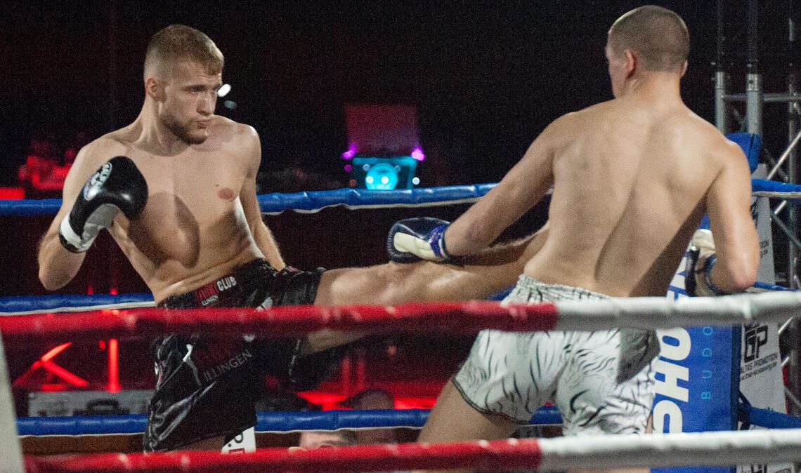 Der Hauptkampf zwischen Chris Hausmann und Manuel Aman dauert bis nach Mitternac...