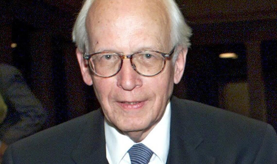 Der Historiker Ernst Nolte löste 1986 mit einem Artikel in der FAZ den deutschen Historikerstreit aus. Er starb 2016. (Archivbild)