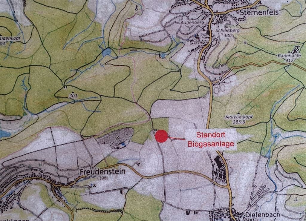 Der Hof mit Biogasanlage soll bei Diefenbach entstehen. Westlich davon befindet sich der Campingplatz Freudenstein.Foto: Huber
