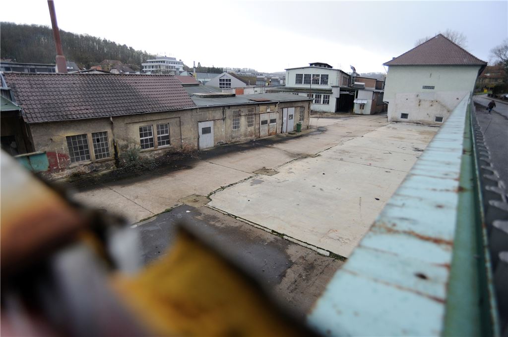 Der Investor, der das MWK-Areal in Maulbronn aus dem Dornröschenschlaf wecken wollte, steht für das Projekt nicht mehr zur Verfügung. Wie es mit der Industriebrache weitergeht, ist eine völlig offene Frage.  Archivfoto: Fotomoment