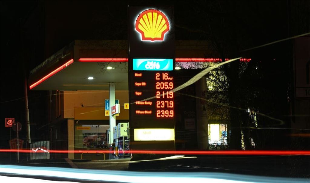 Der Iran-Krieg verteuert Öl und Gas. Die Folgen spüren nicht nur Deutschlands Autofahrer, sondern die gesamte Wirtschaft. (Symbolbild)