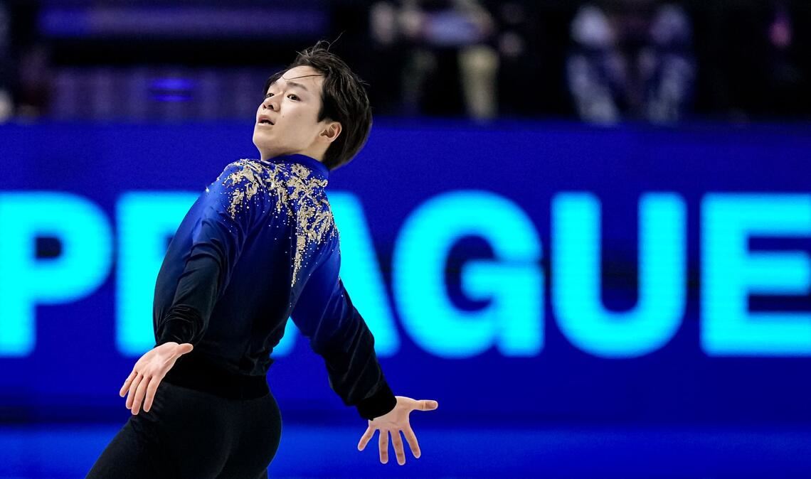 Der Japaner Yuma Kagiyama belegte hinter Malinin Platz zwei bei der WM.