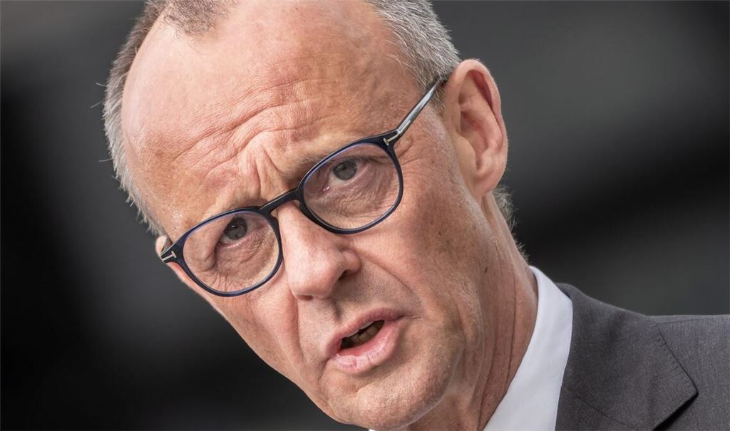 Der Kanzler signalisiert Gesprächsbereitschaft bei der geplanten Reform der Einkommensteuer. (Archivbild)