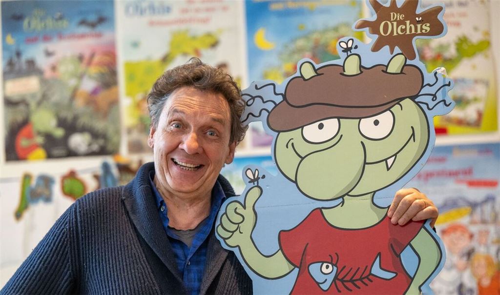 Der Kinderbuchautor und Illustrator Erhard Dietl ist der Autor der "Olchis"-Bücher.