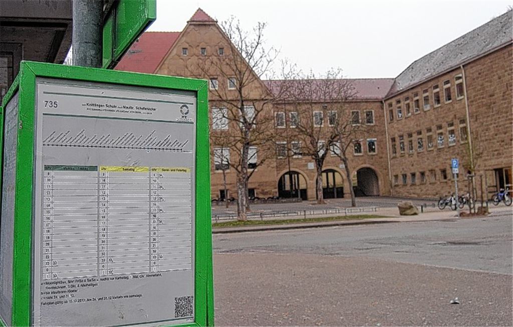 Der Knittlinger Busbahnhof soll in den kommenden Monaten komplett umgestaltet werden.