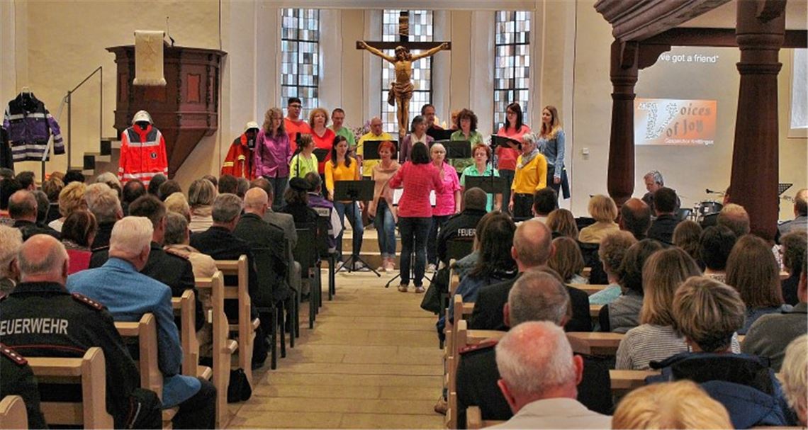Floriansgottesdienst macht Einsatzkräften Mut