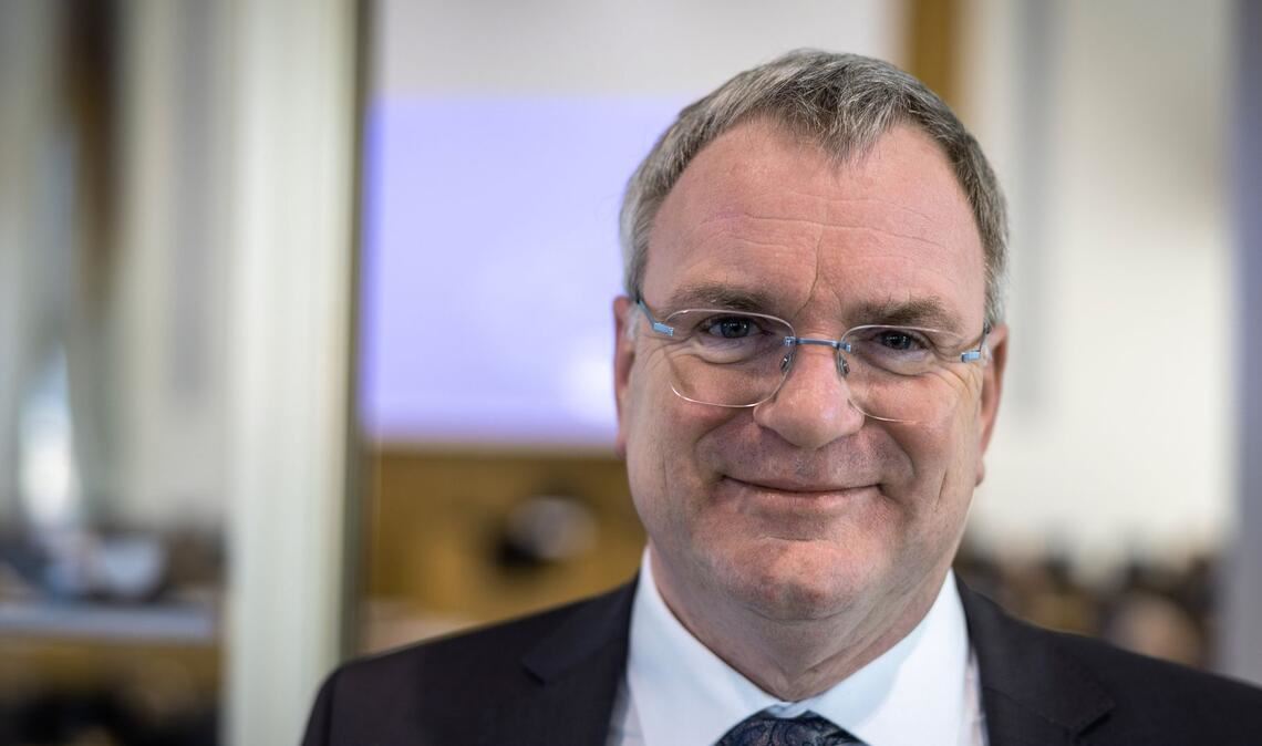 Der Koblenzer Generalstaatsanwalt Harald Kruse wundert sich, dass die Kreditkartenkriminalität bis nach Nordkorea reicht. (Archivbild)