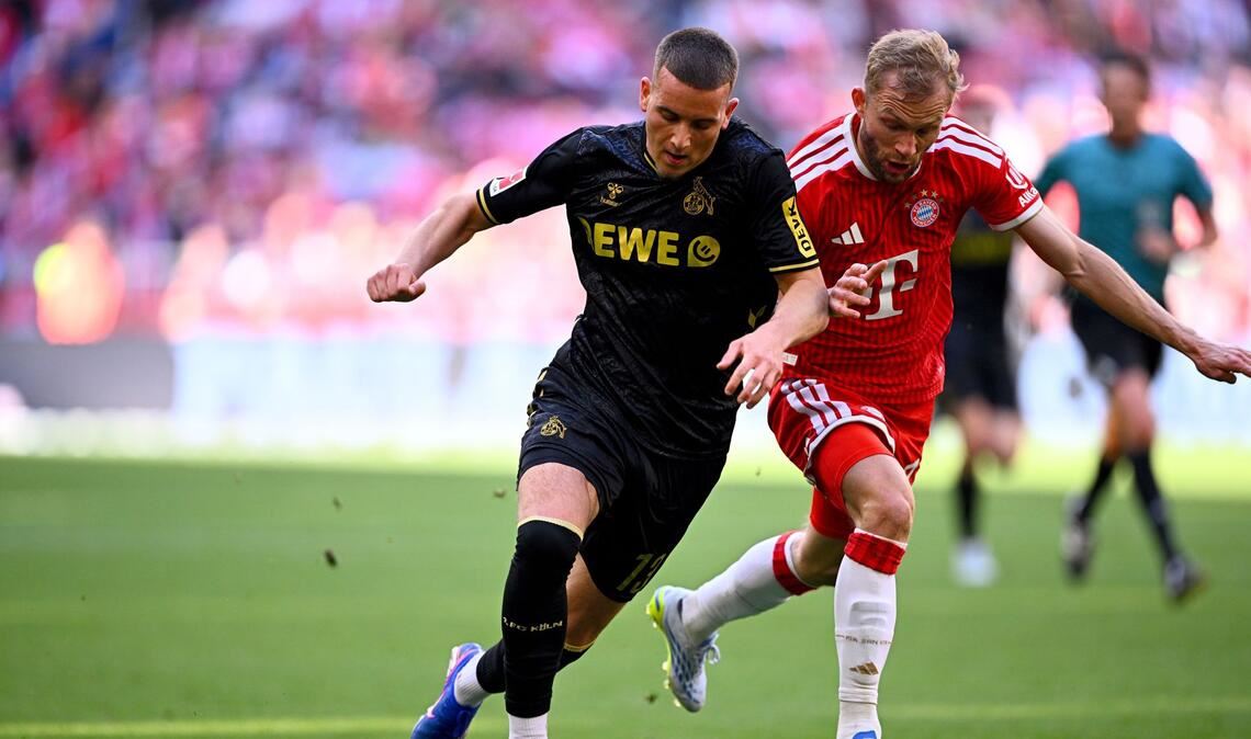Der Kölner Said El Mala (links) im Zweikampf mit Bayern-Spieler Konrad Laimer