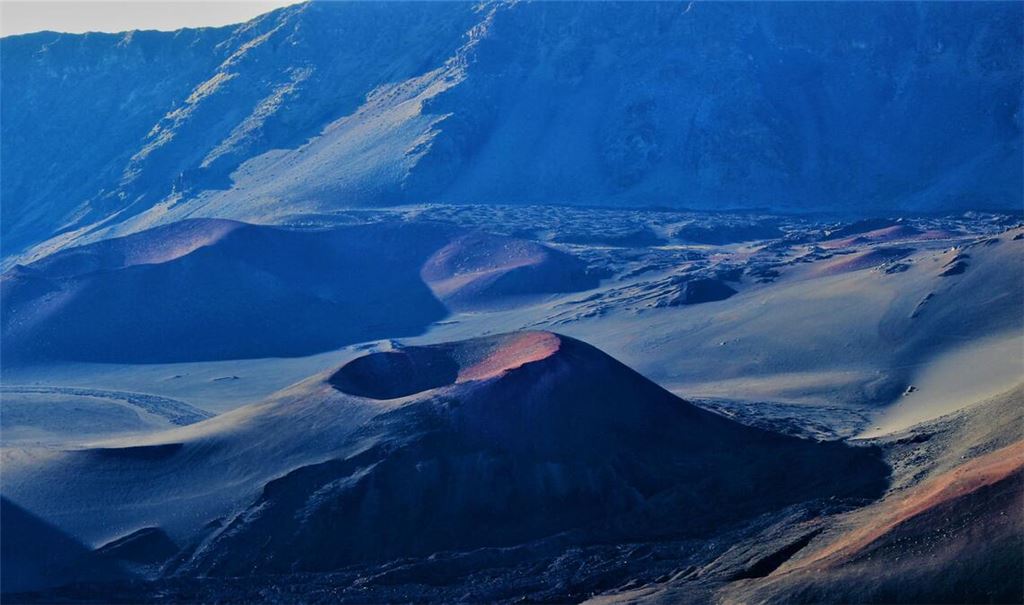 Der Krater des Mount Haleakalā auf Hawaii: Eine Landschaft, die an die Urzeit der frühen Erde erinnern könnte.