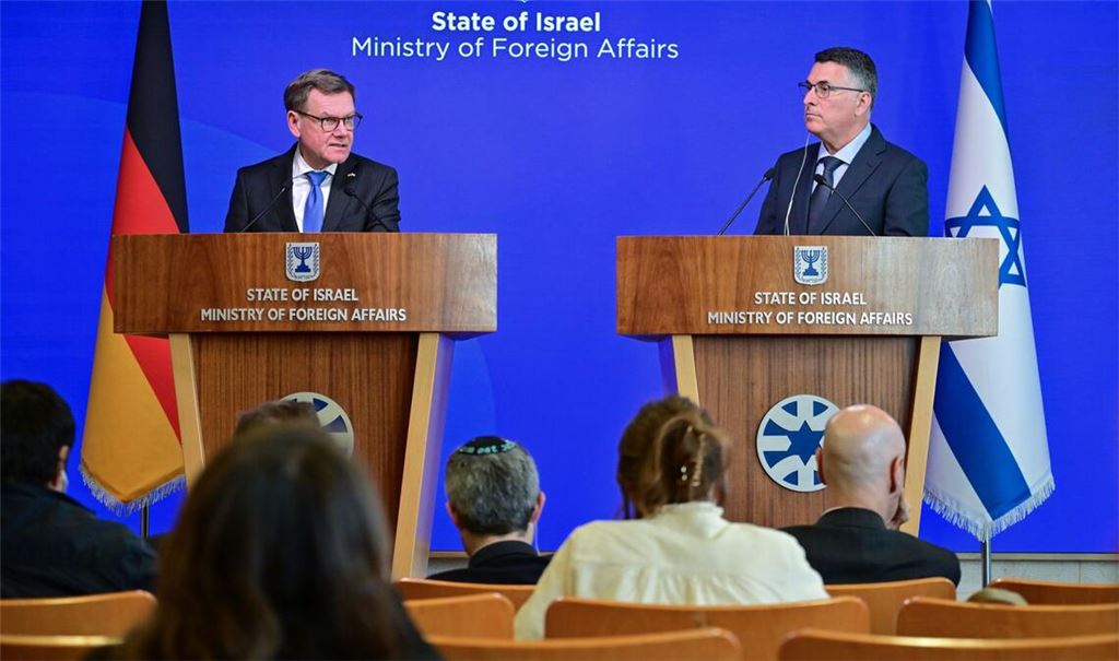 Der Krieg im Iran steht bei dem Treffen im Vordergrund.