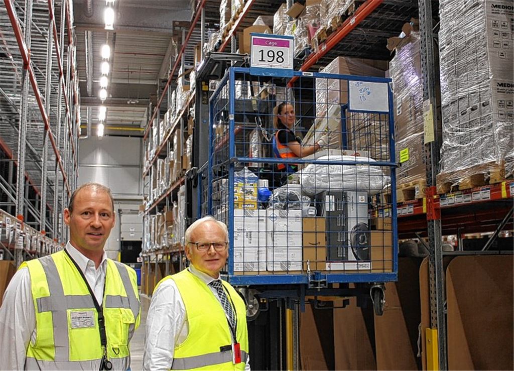 Landrat besucht Amazon