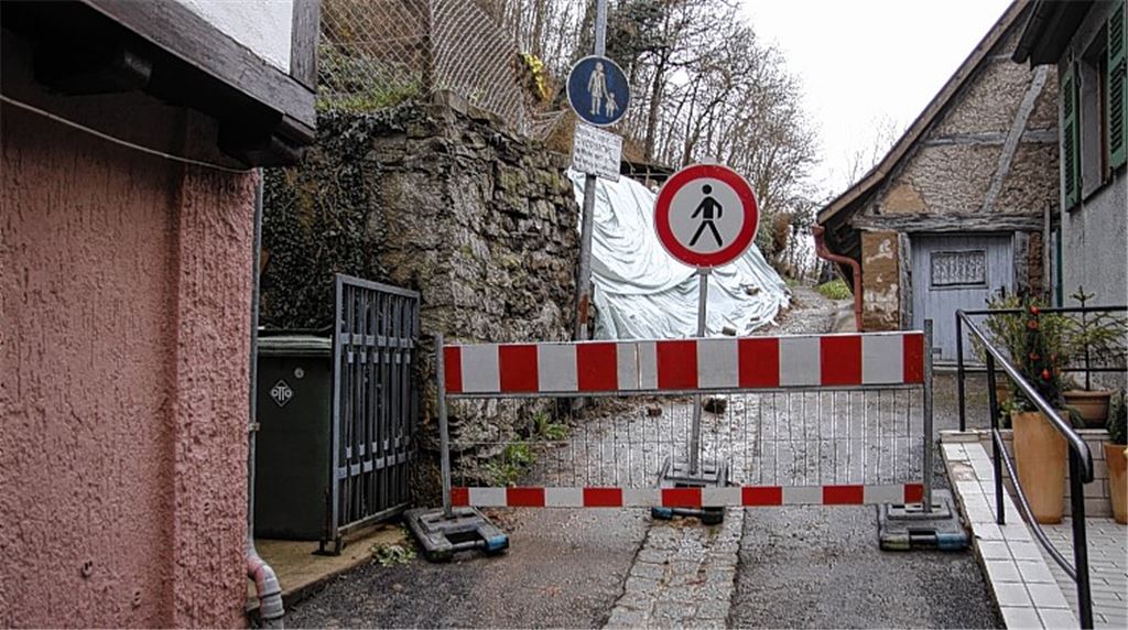 Der Löffelstelzweg steht Passanten fürs Erste aus Sicherheitsgründen nicht zur Verfügung