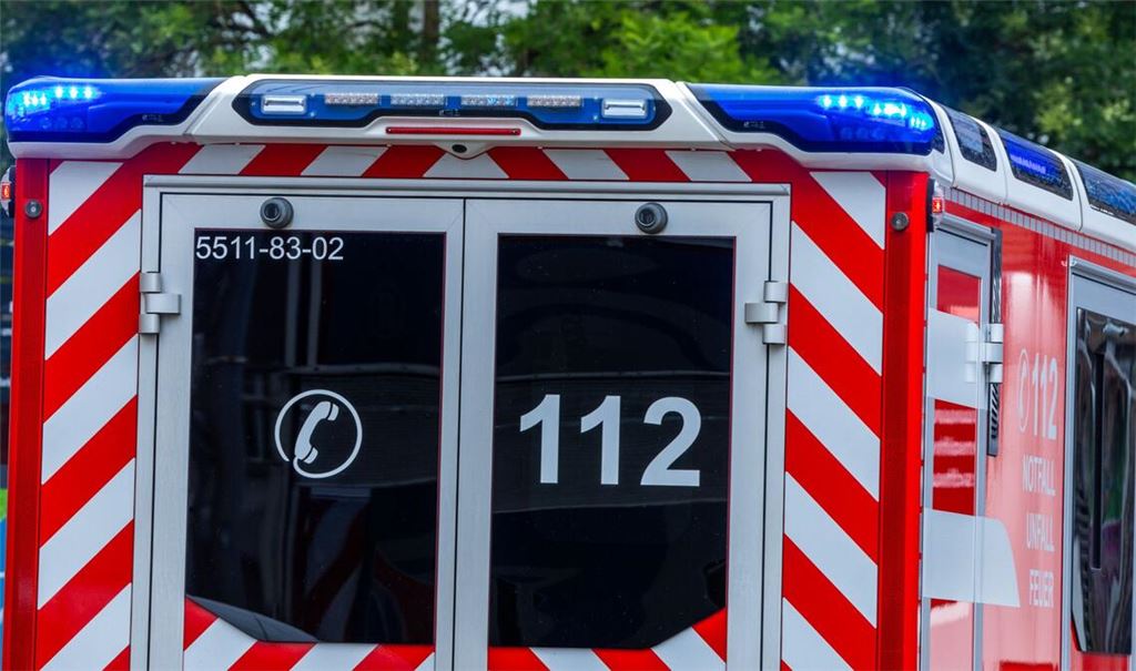 Der Mann kam ins Krankenhaus (Symbolbild).