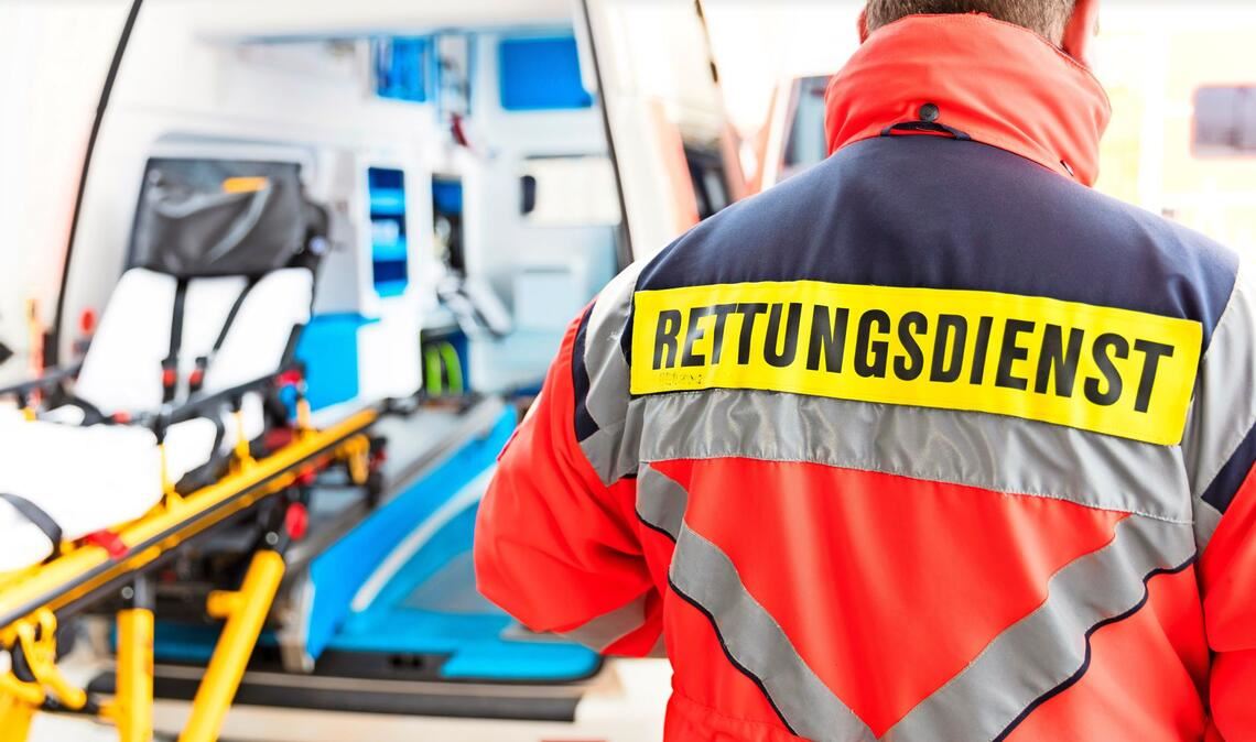 Der Mann wurde bei dem Motorradunfall schwer verletzt. (Symbolfoto)