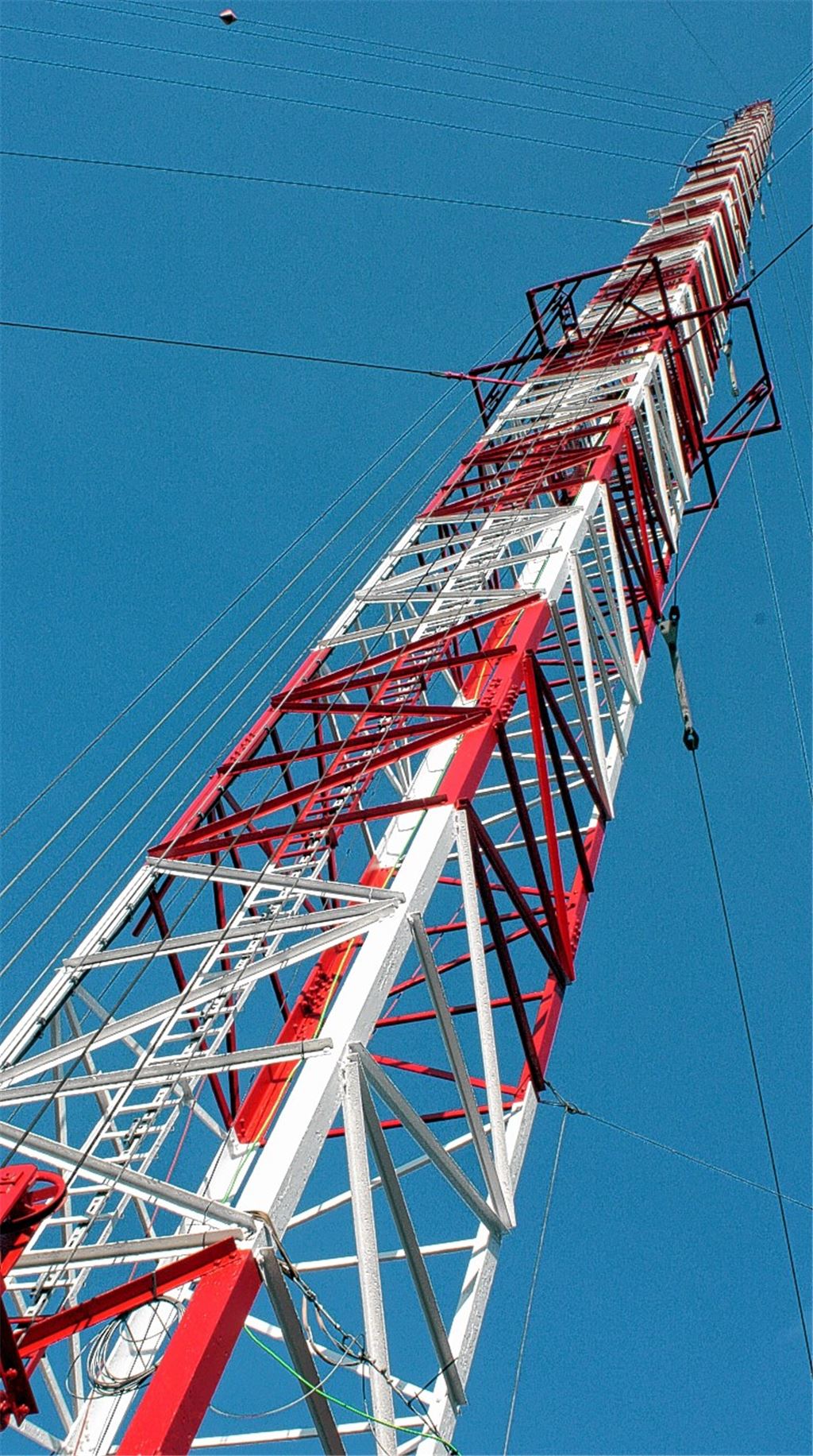 Kochertalbrücke und Mast 17