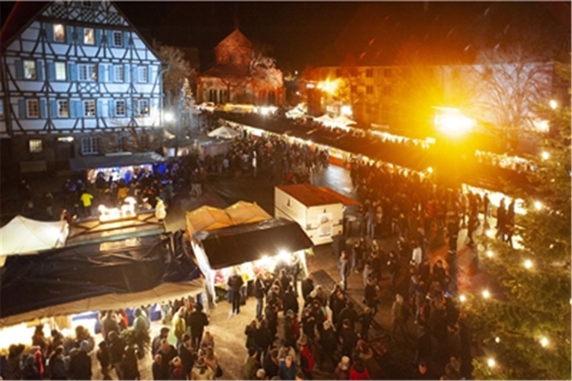 Der Maulbronner Weihnachtsmarkt war in der Vergangenheit immer ein Besuchermagnet. Archivfoto: Fotomoment